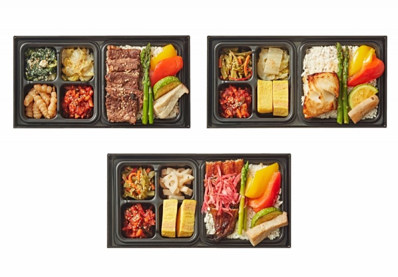 GS25가 오는 27일부터 고급 식재료를 활용한 이색 프리미엄 도시락 3종을 선보인다고 25일 밝혔다./사진제공=GS25