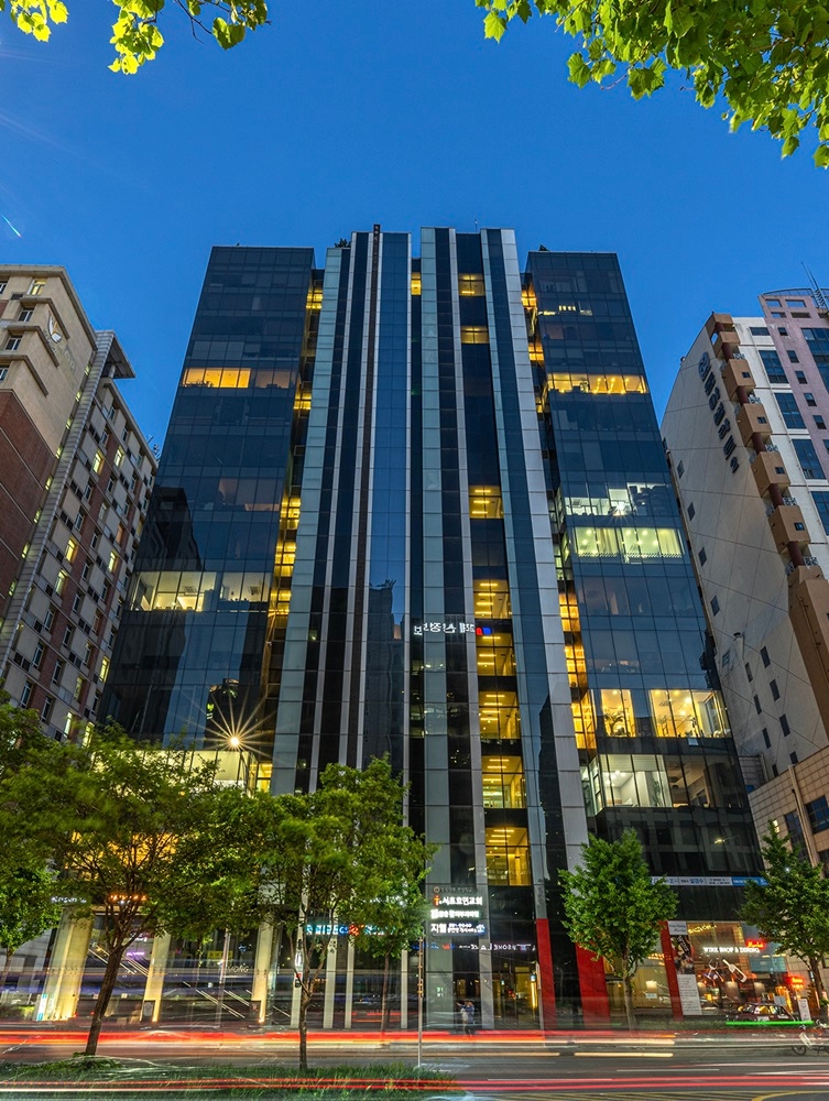 카사코리아가 다음달 7일부터 15일까지 9일간 ‘서초 지웰타워’ 12층 개인 투자자 공모에 나선다고 23일 밝혔다. /사진=카사코리아