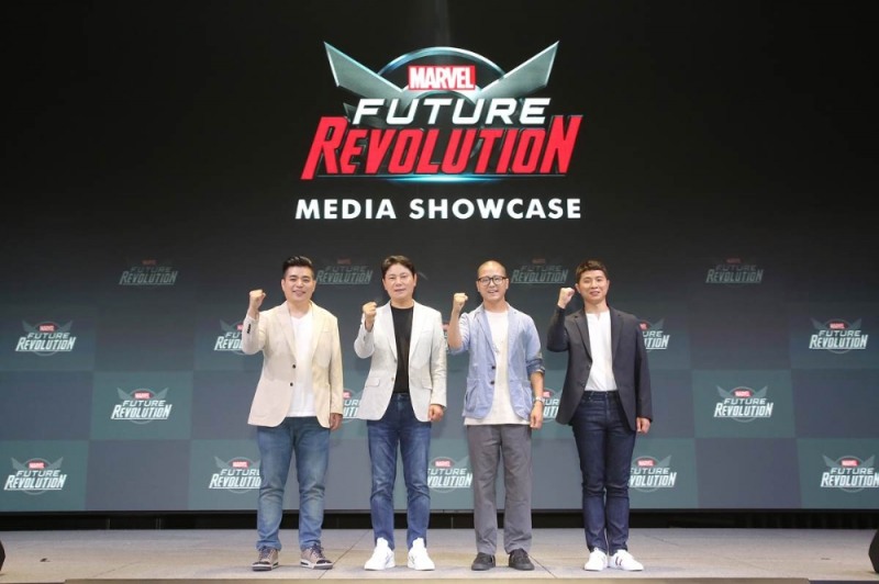 (왼쪽부터) 이정욱 넷마블 사업부장, 권영식 넷마블 대표, 김건 넷마블몬스터 대표, 조두현 넷마블몬스터 개발총괄. 사진=넷마블