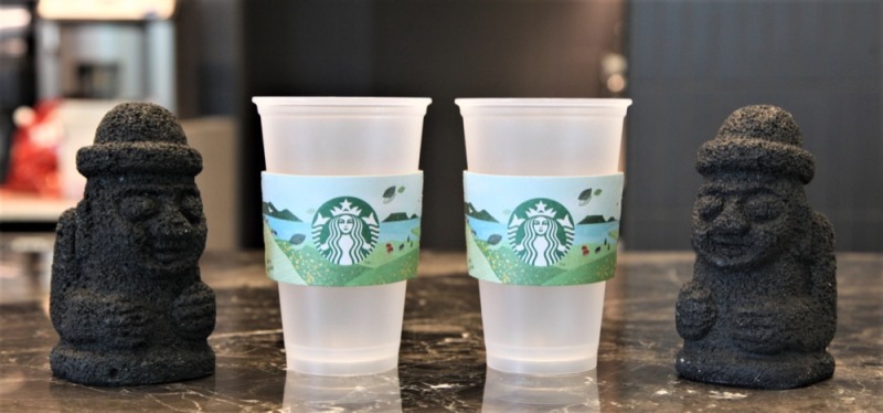 스타벅스가 오는 6일부터 제주 지역 4개점 일회용 컵 없는 매장을 본격 시행한다./사진제공=스타벅스커피코리아