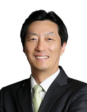 ▲ 사진 : 김장욱  이마트24 대표이사