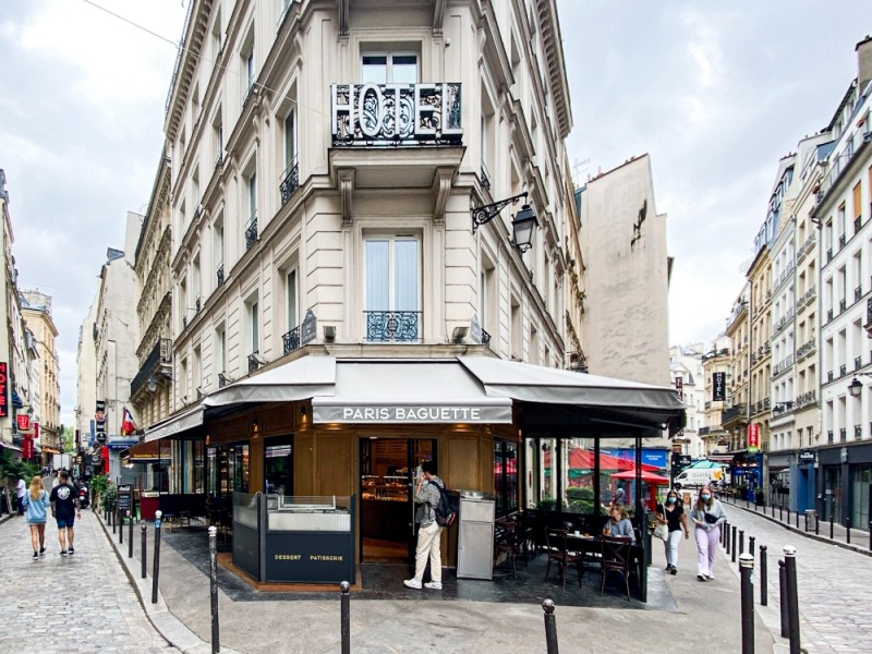 프랑스 파리에 위치한 파리바게뜨 '생미셸'점 전경/사진제공=SPC그룹