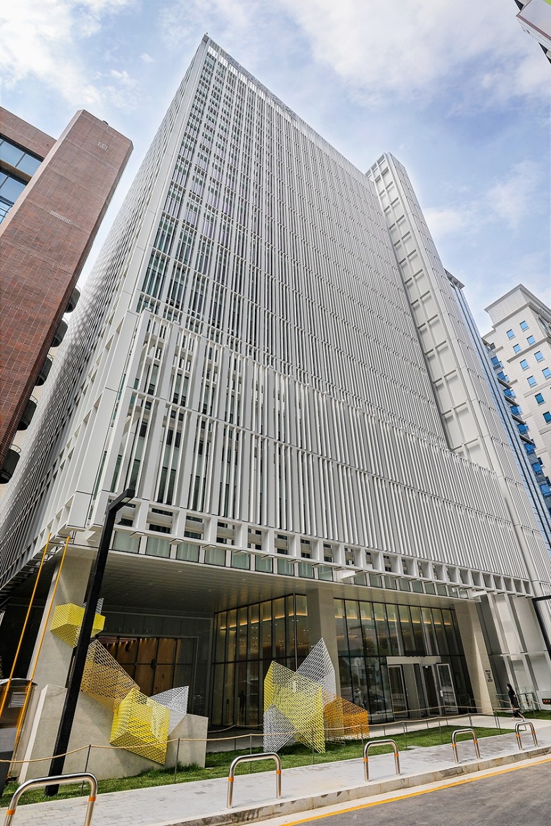 현대백화점그룹 신사옥 전경. / 사진제공 = 현대백화점그룹