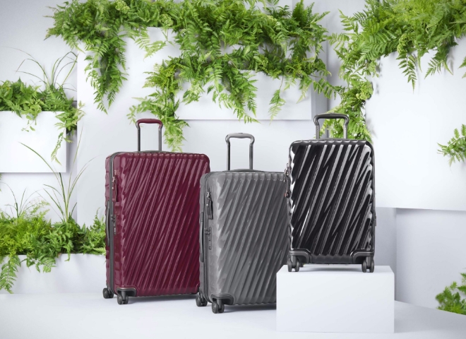 카카오톡 선물하기는 6일 퍼포먼스 럭셔리 브랜드 투미(TUMI)가 선물하기에 공식 브랜드관을 열었다. 사진=카카오.