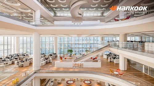 한국타이어 본사 내부.