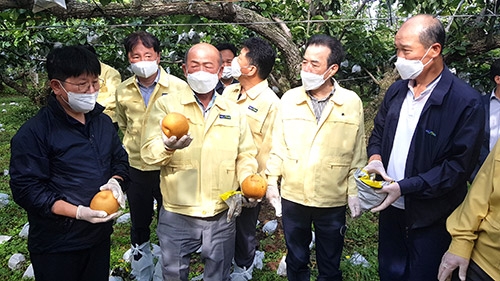경기농협, 강풍·우박피해 농가 위로 방문