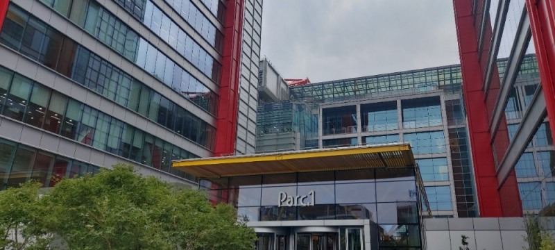 파크원빌딩 입구 전경. / 사진=한국금융신문