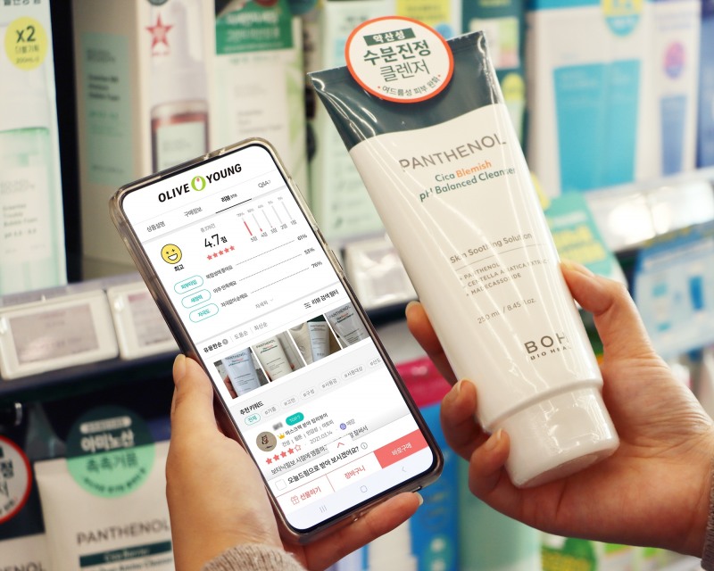 CJ올리브영이 14일 오후 리뷰 1000만건 돌파를 앞뒀다./사진제공=CJ올리브영