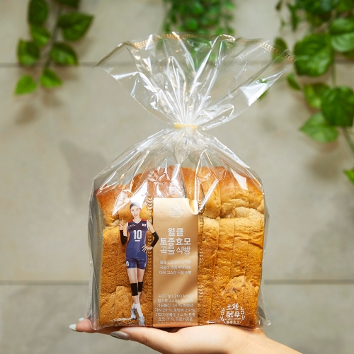 SPC, 파리바게뜨 김연경 ‘월클 토종효모 곡물식빵’/사진제공=SPC그룹