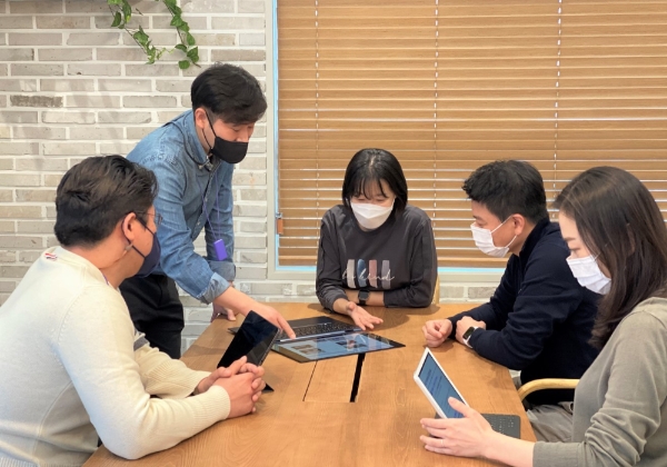 신한라이프가 업무 줄이기 방식을 활용한다./사진제공= 신한라이프