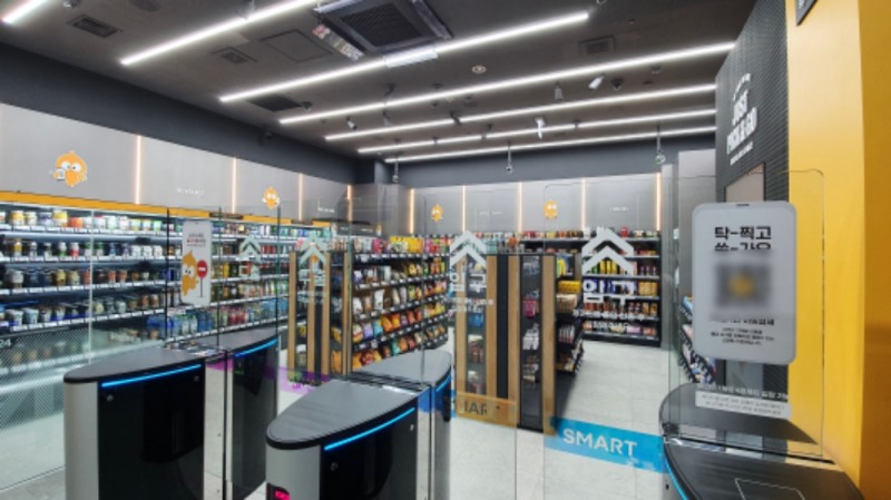 지난 9월 선보인 이마트24의 완전 무인화 매장 모습/사진=나선혜기자