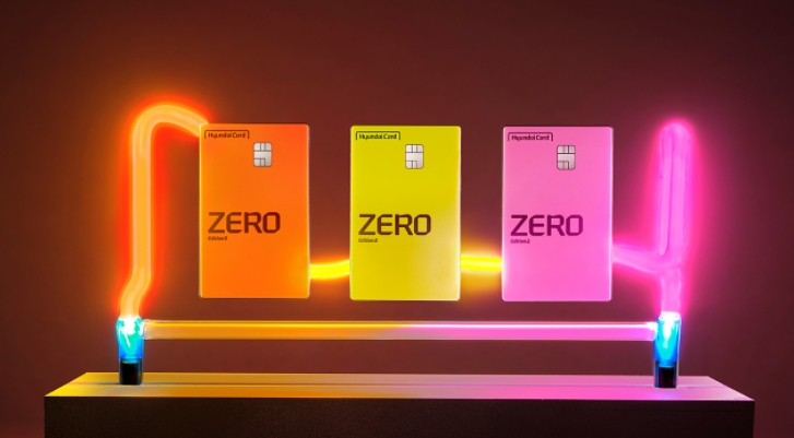 네온 오렌지, 네온 라임, 네온 베리(오른쪽부터) /사진제공=현대카드