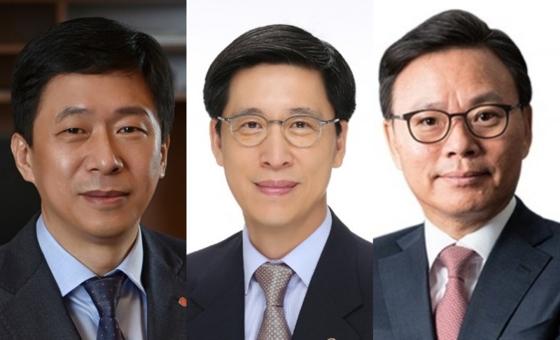 (왼쪽부터)이갑 롯데면세점 부사장, 김은수 한화솔루션 갤러리아부문 대표, 이길한 신세계인터내셔날 총괄대표./ 사진제공 = 한국금융신문 DB