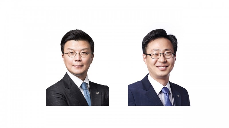 (왼쪽부터) 최창훈, 이병성 미래에셋자산운용 대표. / 사진제공=미래에셋자산운용