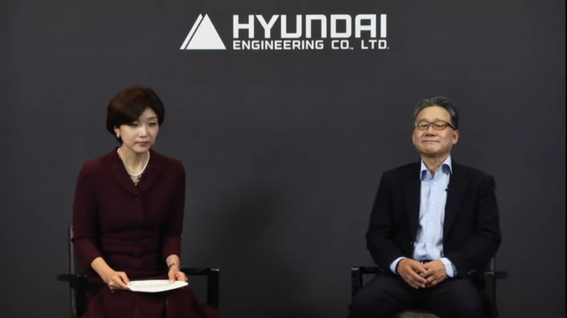 김창학 대표이사(오른쪽)가 현대엔지니어링 상장 온라인 기자간담회를 25일 진행했다. / 사진=현대엔지니어링 유튜브 갈무리