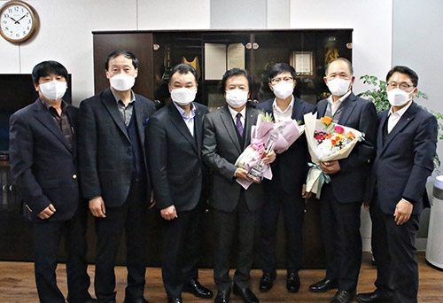인천강화옹진축협, 상호금융대출금 4천억원 달성탑 수상