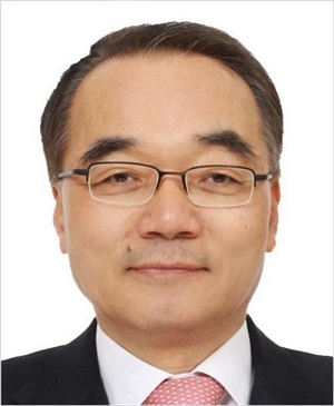 한국앤컴퍼니 이사회 의장에 박재완 전 기획재정부 장관