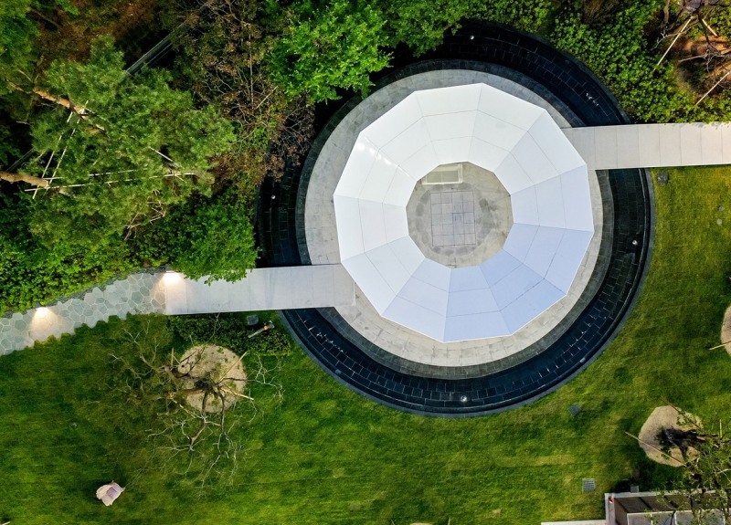 ‘클라우드 워크 파빌리온’ 설치 모습. / 사진제공=현대건설