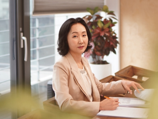 최혜리 롯데마트 사외이사./ 사진제공 = 법무법인 산지 홈페이지