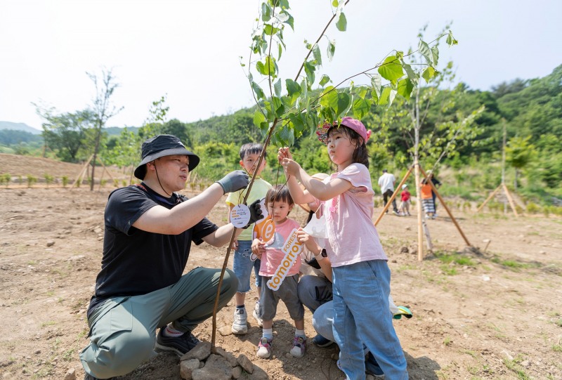 이마트 임직원 가족 식수./ 사진제공 = 이마트