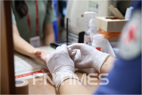 SK증권(대표 김신)이 ‘세계 헌혈자의 날’(6월 14일)을 맞아 혈액 보유량 부족 문제를 해소하기 위해 ‘2022 SK 증권 헌혈 캠페인(Blood Drive)’를 실시한다./사진=SK증권