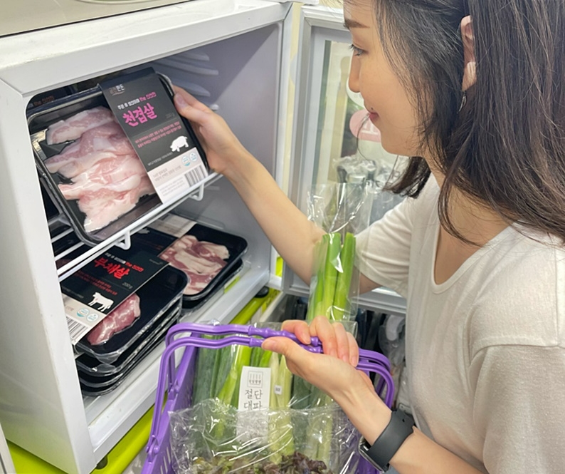 CU는 '장포족'을 겨냥해 소포장 농산물을 도입했다./사진제공=BGF리테일