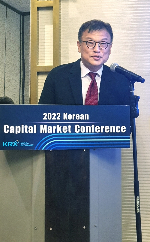 한국거래소는 15일(현지시각) 미국 서부지역에서 'Korea Capital Market Conference in San Diego' 행사를 개최했다. 콘퍼런스에 앞서 김학균 한국거래소 코스닥시장위원장이 인사말을 하고 있다. / 사진제공= 한국거래소(2022.06.16)