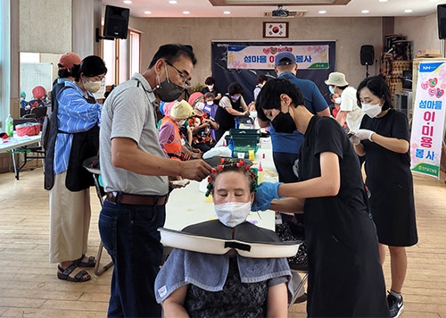 ▲ 왼쪽 인천옹진농협 박창준 조합장