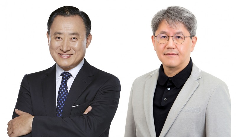 (왼쪽부터) 코웨이 대표이사 이해선, 서장원. 사진제공=코웨이