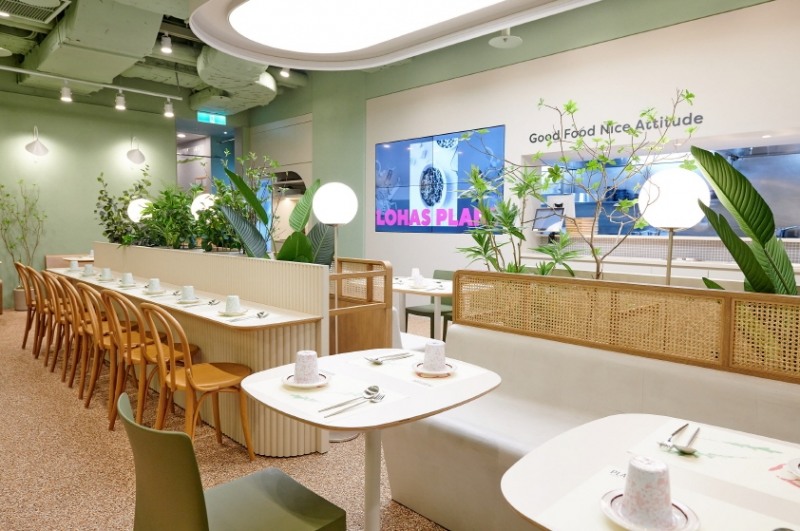 풀무원푸드앤컬처의 비건 인증 레스토랑 ‘플랜튜드’ 1호점 전경./ 사진제공 = 풀무원