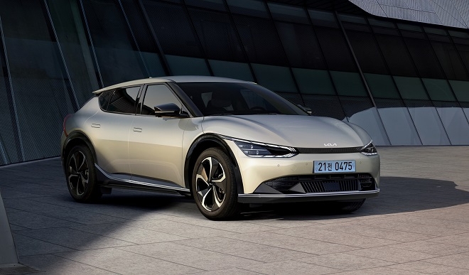 기아 EV6 2023 연식변경 출시...엔트리 트림 '라이트' 추가