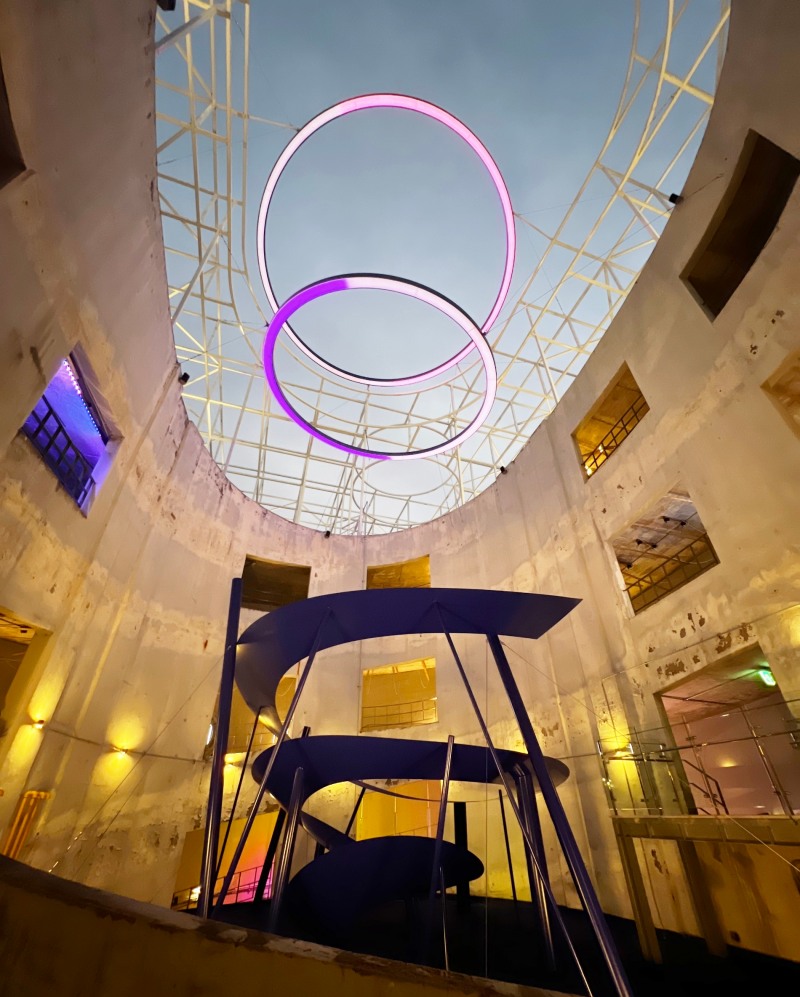 도킹서울 내부 및 전시작품 / 사진제공=한화건설