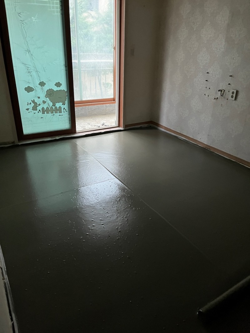 120mm 슬래브 아파트 층간소음 측정 현장 / 사진제공=대우건설