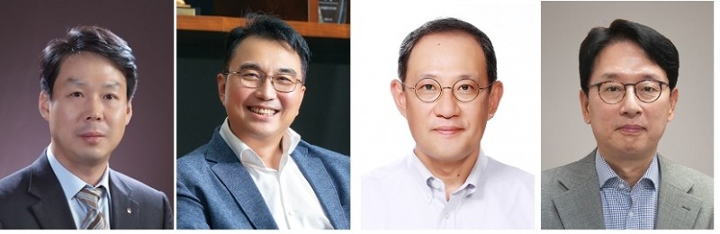 (왼쪽부터) 김영범 코오롱인더 사장, 방민수 코오롱글로텍 부사장, 허성 코오롱플라스틱 부사장, 강이구 코오롱베니트 부사장.