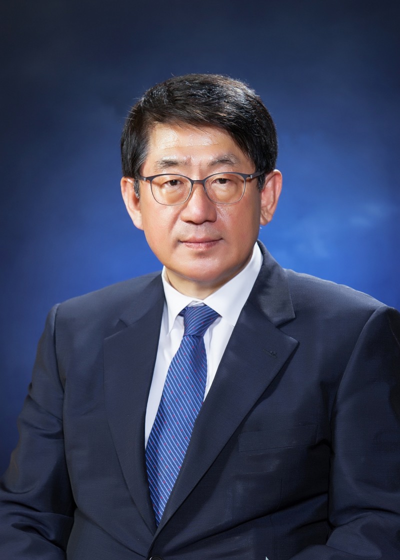 임채운 서강대학교 명예교수 (학술대상)./ 사진제공 = 롯데유통군