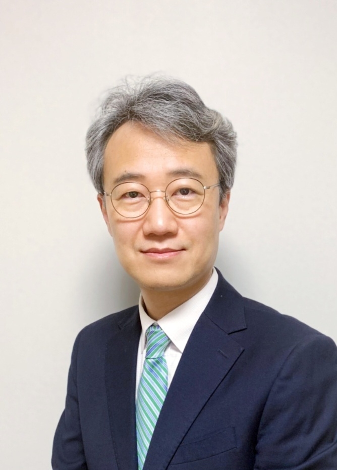 박진용 건국대학교 교수./ 사진제공 = 롯데유통군