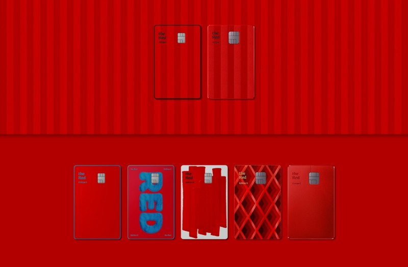 현대카드가 프리미엄 카드 ‘the Red Stripe’를 공개했다. /사진제공=현대카드