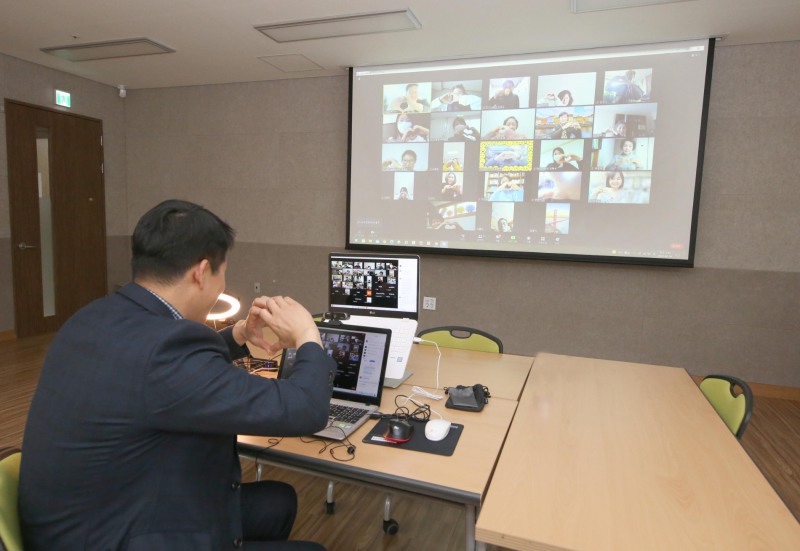 지난해 구민강사 양성과정이 온라인으로 진행되는 모습./사진제공=용산구
