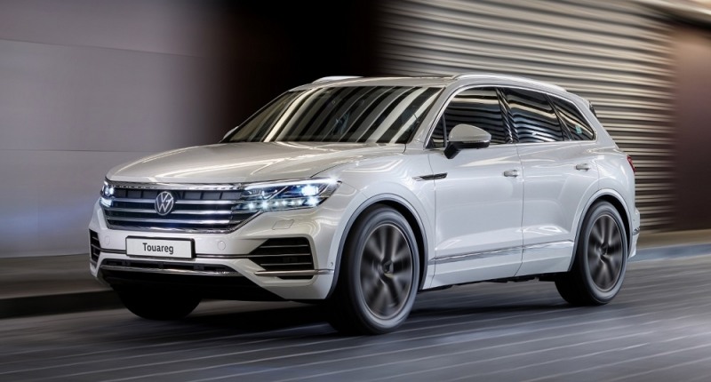 폭스바겐 투아렉.