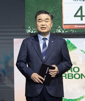 콘야마 마나부 한국토요타 대표이사.