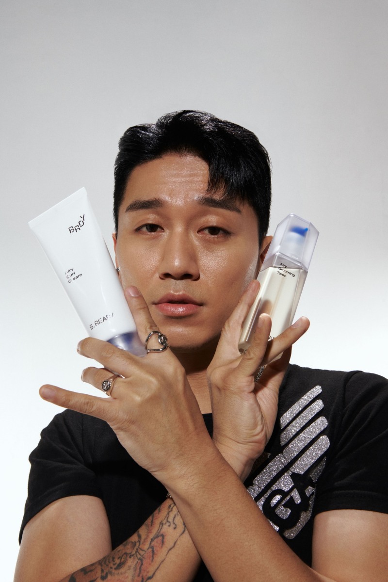 에어리 헤어 스타일링 라인 모델 다나카./ 사진제공 = 아모레퍼시픽