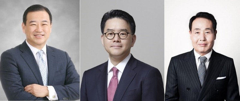 김상현 롯데쇼핑 총괄 부회장(왼쪽부터) 강희석 이마트 대표이사, 김형종 현대백화점 대표. /사진제공=롯데쇼핑, 이마트, 현대백화점그룹