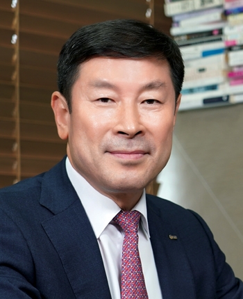 ▲ 최병채 인카금융서비스 회장