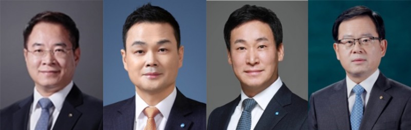 (사진 왼쪽부터)이석태 우리은행 국내영업부문장, 강신국 우리은행 기업투자금융부문장, 박완식 우리카드 대표이사, 조병규 우리금융캐피탈 대표이사./사진제공=우리금융그룹