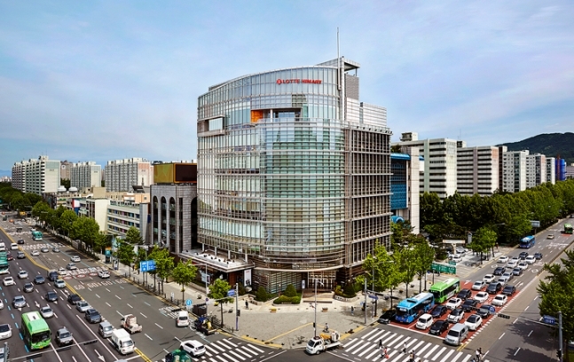 롯데하이마트의 올 1분기 적자가 큰폭으로 확대됐다. /사진제공=롯데하이마트