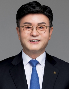 ▲ 1952년생 / 재선 조합장 / 한양대학교 행정대학원 행정학 석사