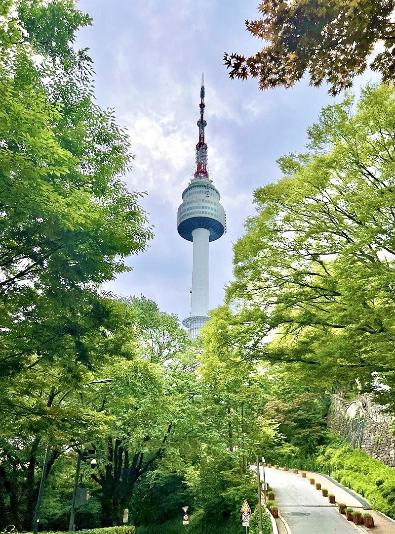 N서울 타워./ 사진 = CJ푸드빌