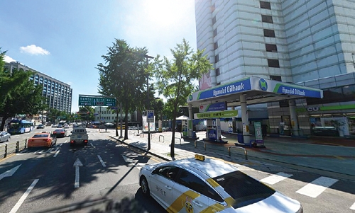 ▲ 코람코에너지리츠 코리빙 하우스 사업지 재동 주유소 전경.