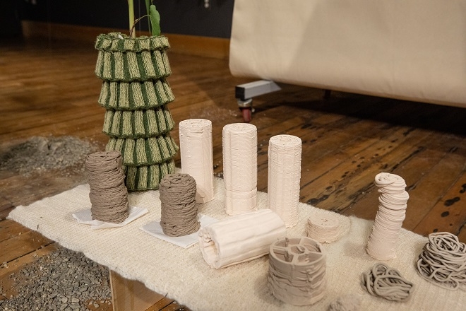 현대차∙기아-RISD 자연에서 영감 얻은 미래 디자인 프로젝트, 건축 디자인 연구팀이 제안한 '갈대류의 통기 구조와 한국의 온돌 시스템을 결합해 효율적으로 열을 분배하는 건축물 구상' 디자인 아이디어. 사진제공=현대차.