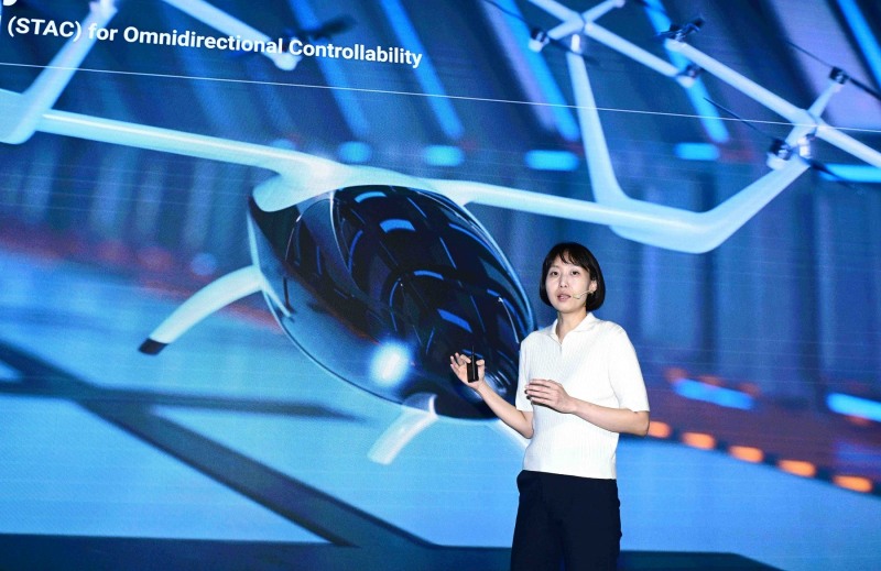 'ASCEND 070423'에서 시프트 컴슨을 설명하는 TIE 홍유정 대표 / 사진제공=함파트너스